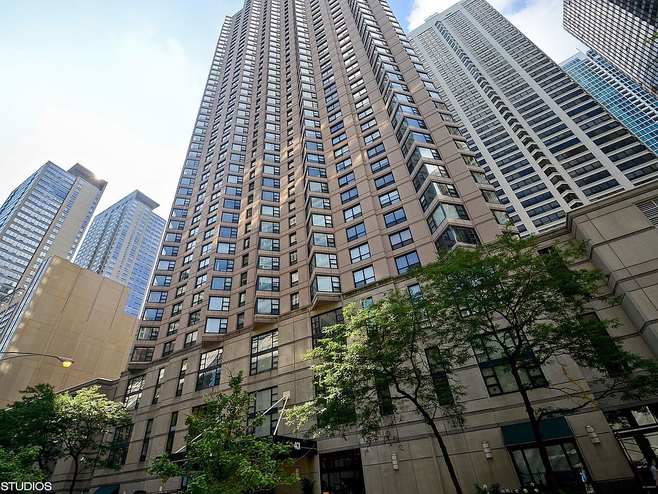 1st image of 401 E Ontario St APT 4302