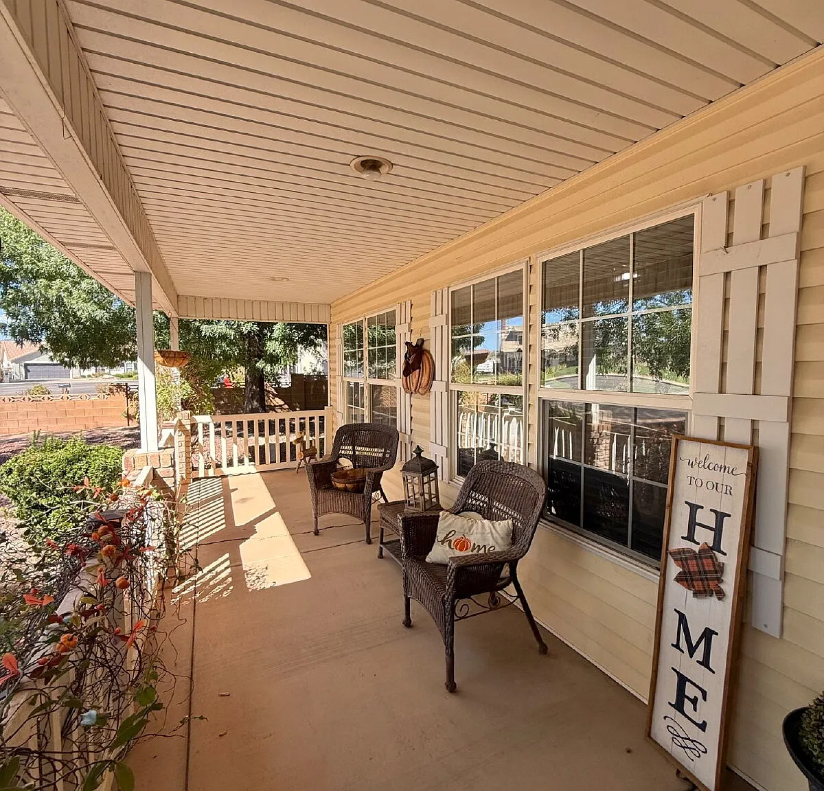 3 bed, 2.0 bath, 1982 sqft, $2,500 — Photo 4