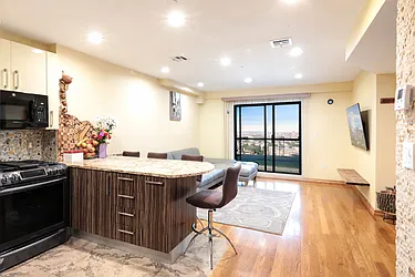 3015 Brighton 6th Street