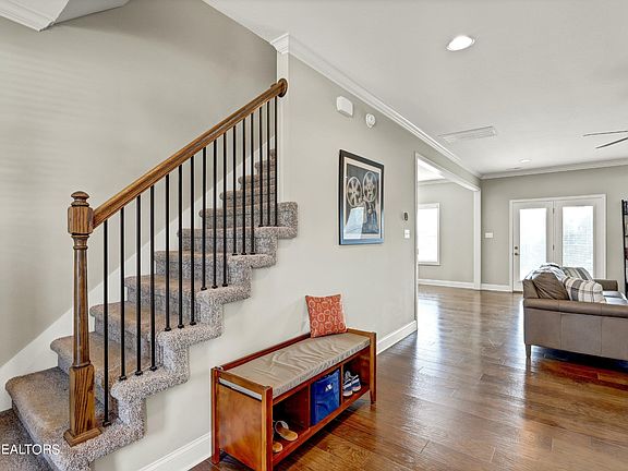 4th image of 11318 Orvis Ln