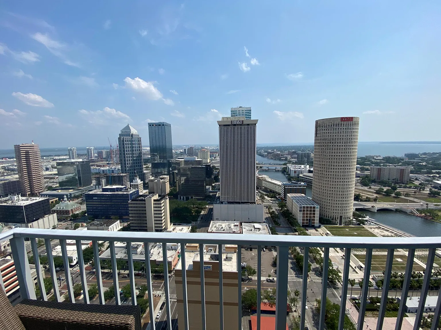1 bed, 696 sqft, $2,950 — Photo 4