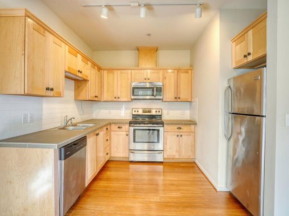 8320 N Princeton St #3