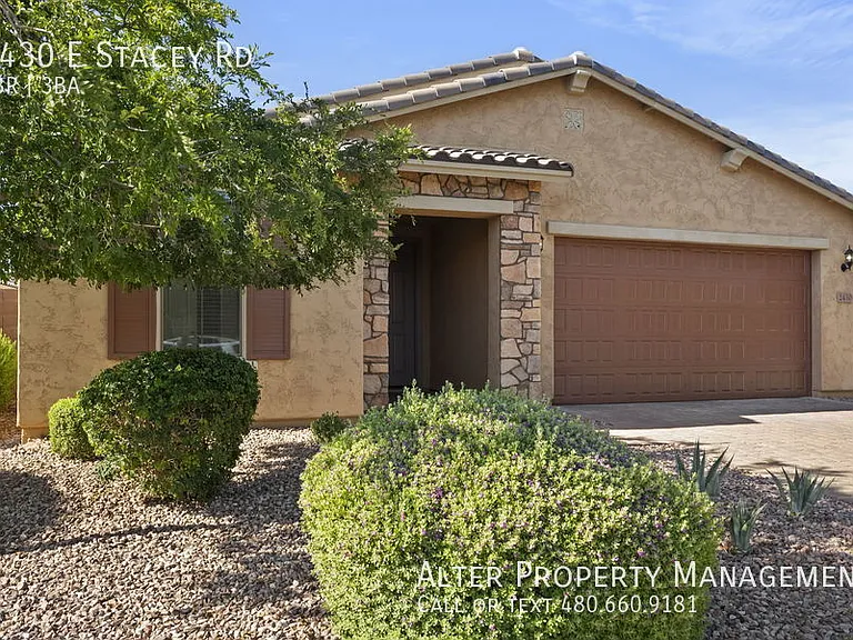 2430 E Stacey Rd — Photo 1