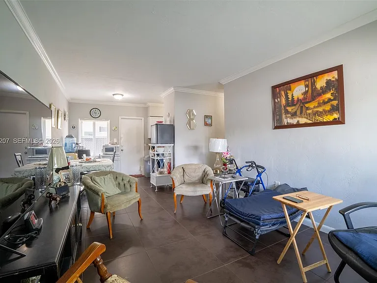 521 NE 82nd Ter #3 — Photo 1