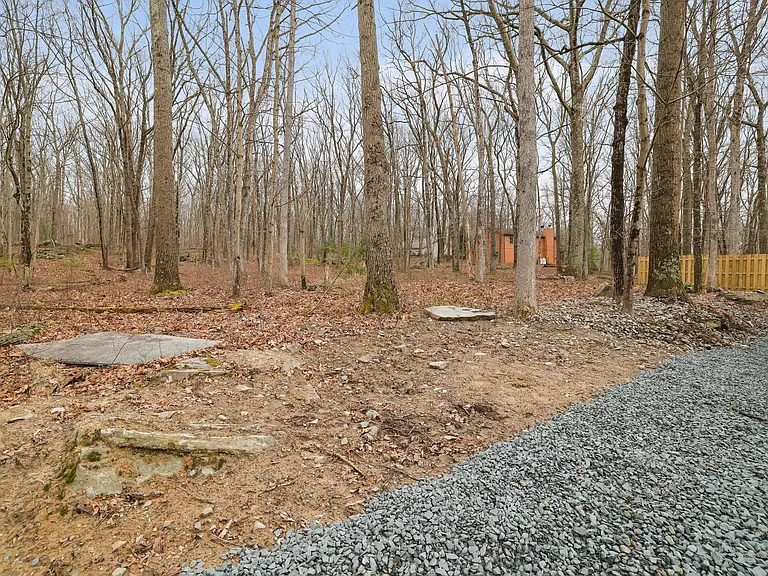 117 Forest Dr — Photo 38