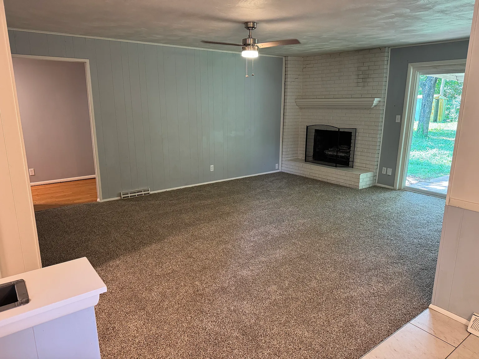 3 bed, 1524 sqft, $1,850 — Photo 3