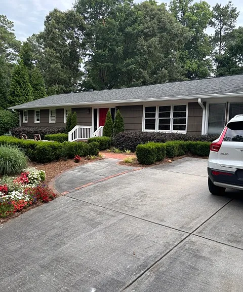 556 Lorell Ter — Photo 2