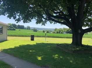 425 W Siddonsburg Rd, Dillsburg, PA 17019