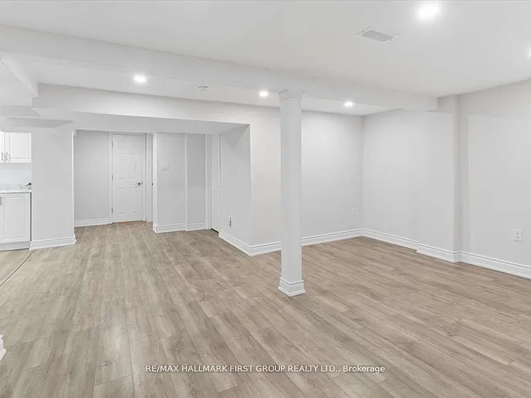 46 Tulloch Dr #BASEMENT — Photo 8