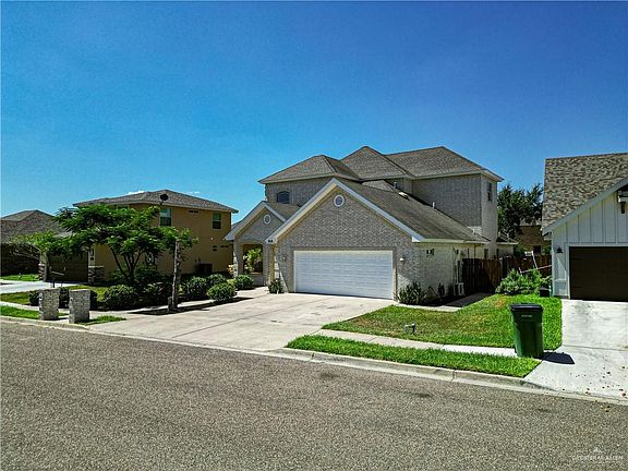 2nd image of 1906 Sparrow Ln