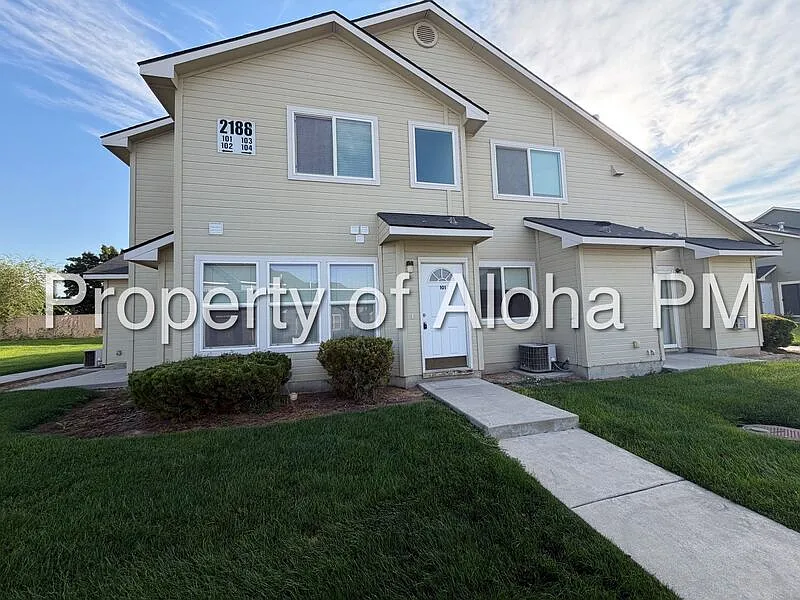 2188 Lexis Ln #101