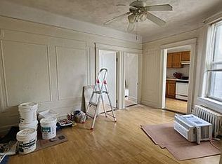 25-82 36th St #6, Astoria, NY 11103