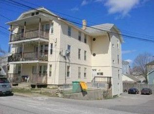 21 7th Ave, Woonsocket, RI 02895