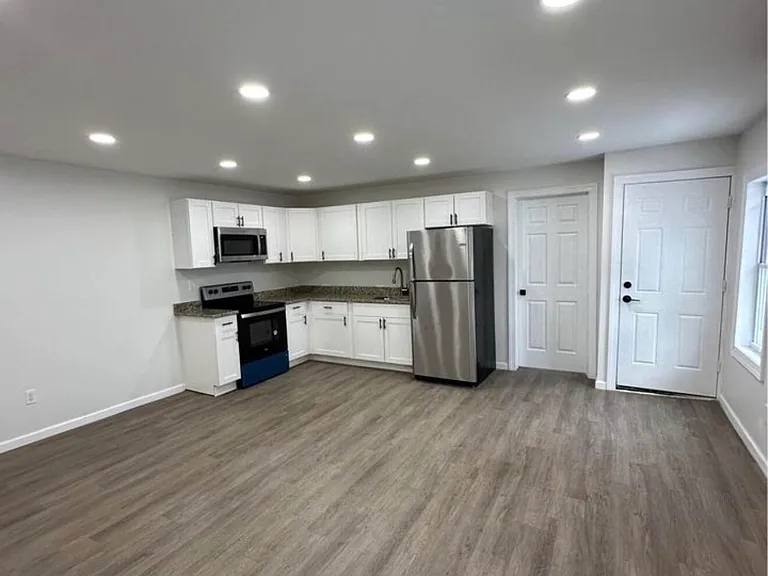 538 Beech St #2 — Photo 3
