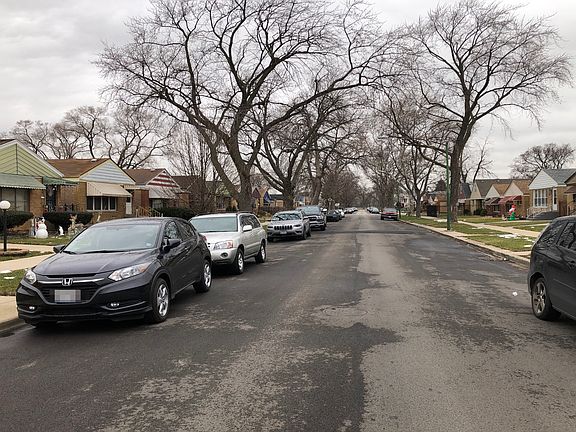 5th image of 4633 S La Crosse Ave