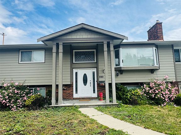 2nd image of 880 Tamarack Dr