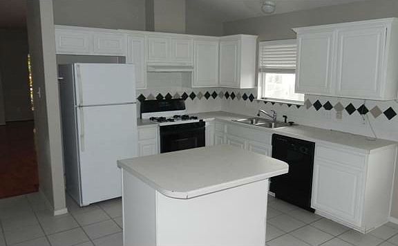 4th image of 3005 Sauls Dr