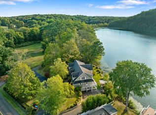 203 Twin Lakes Rd, North Branford, CT 06471