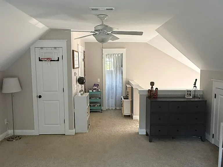 120 Clouter Creek Dr — Photo 48