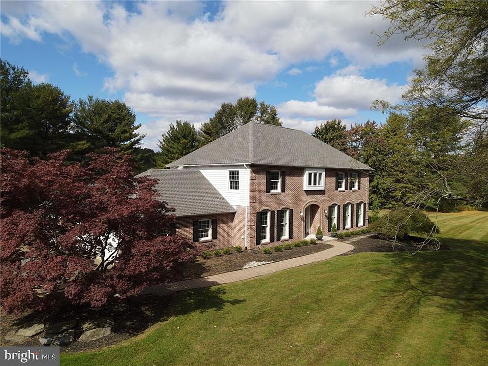 4420 Apple Tree Ln, Bethlehem, PA 18015 Zillow