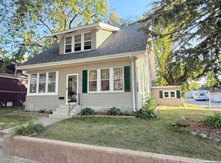 215 9th St NW, Mason City, IA 50401