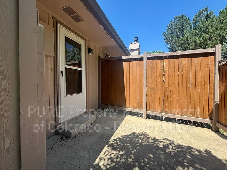 1693 S Kline Way #4 — Photo 2