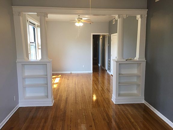 3rd image of 2400 S Lawndale Ave #2