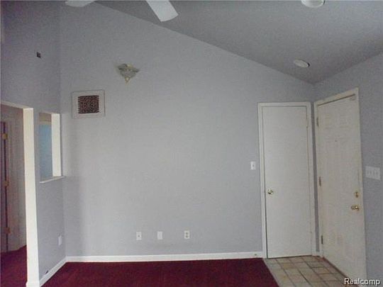 2nd image of 21171 Atlantic Ave