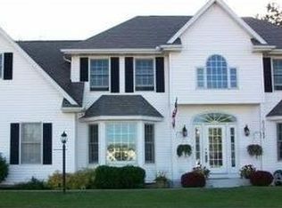 51043 Sussex Point Dr, Granger, IN