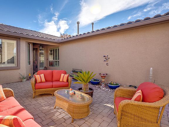 4th image of 2426 E Mayview Dr