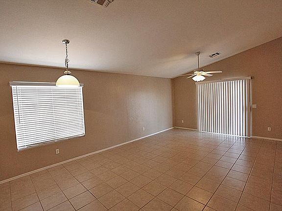 2nd image of 16922 N Briarwood Dr