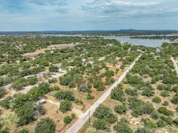 E Castlelakes Dr, Marble Falls, TX 78654