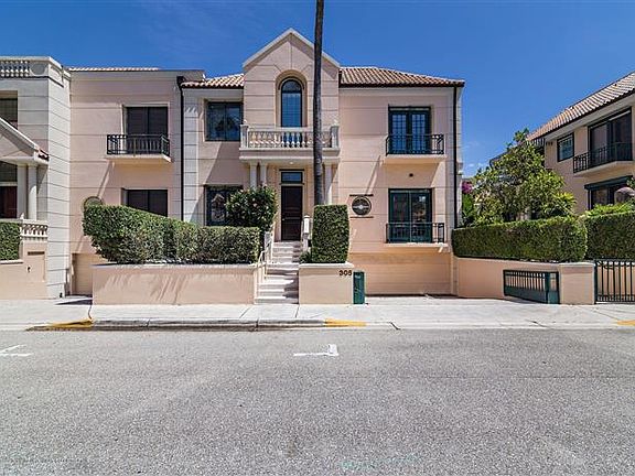 3rd image of 305 Everglade Ave #12