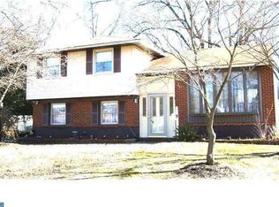 3 Timber Creek Rd, Stratford, NJ 08084