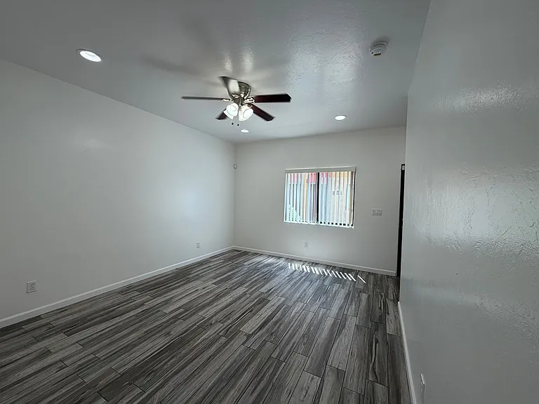 Hedrick1741 — Photo 19