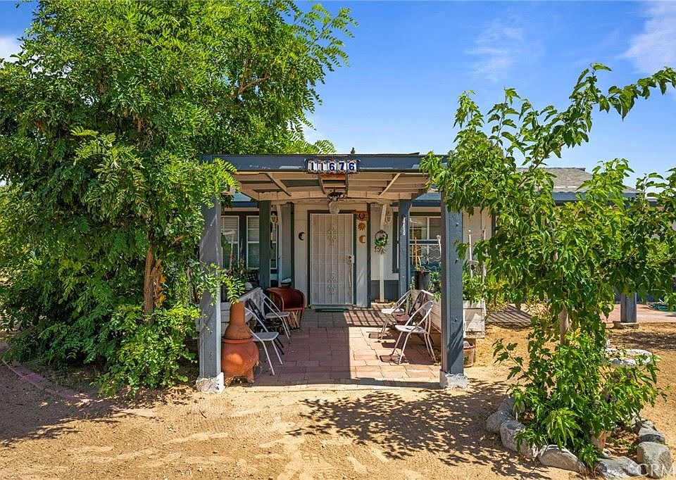 1st image of 11676 Acanthus St