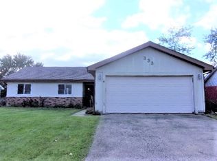 333 Lakeside Dr, Bolingbrook, IL 60440