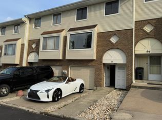 98 Redwood Loop, Staten Island, NY 10309