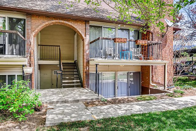 1st image of 1261 E Cottonwood Hills Dr