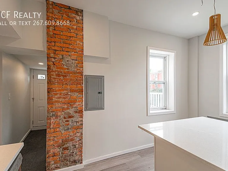 825 S 12th St — Photo 7