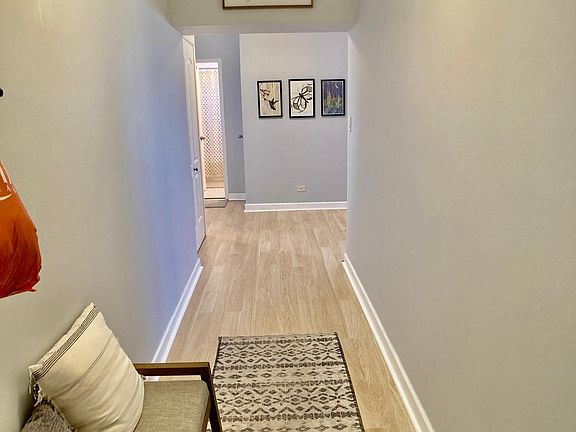 4th image of 4970 N Marine Dr APT 924