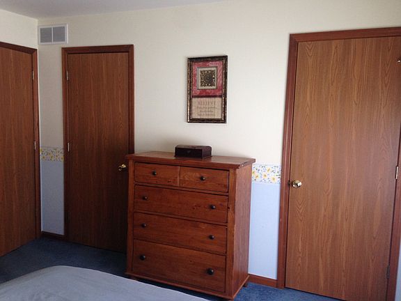 5th image of 485 Angela Dr