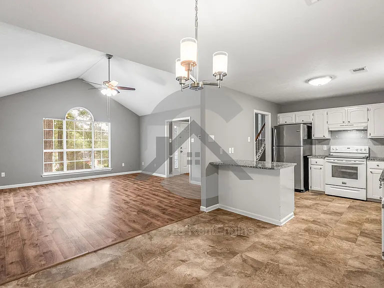 2595 Jayme Cir — Photo 6