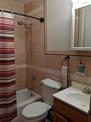 Rented by Owner | media 9