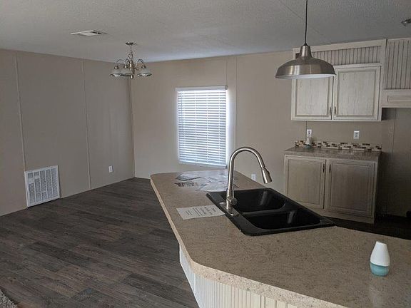 3rd image of 1791 County Road 3130
