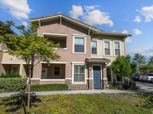 6610 Canopy Ridge Ln Unit 32, San Diego, CA 92121