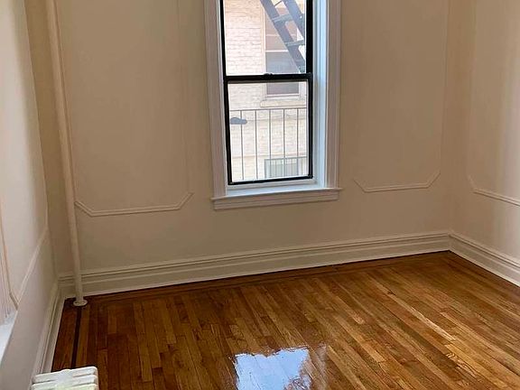 4th image of 7402 21st Ave #B1