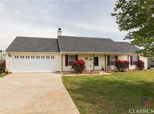 412 Corbin Ct, Statham, GA 30666