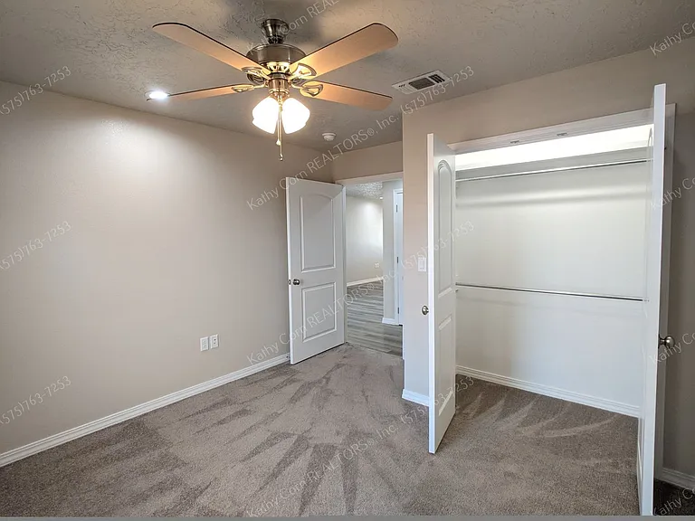 2031 Janeway St #M-N — Photo 13