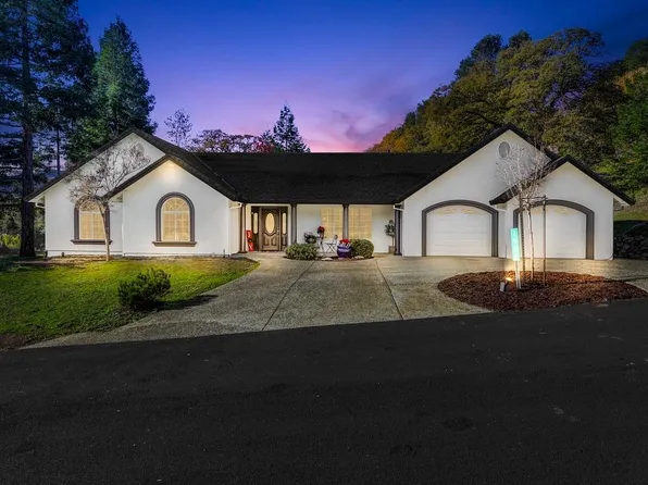 1956 Chimney Flat Ct, Cool, CA 95614